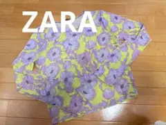 ZARAザラ　フラワーシースルートップス