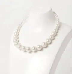 【新品未使用】パール　ネックレス　ラグナムーンのサムネイル