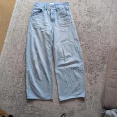 UNIQLO JEANS ワイドフィット デニムパンツ ライトブルー