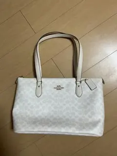 【正規品】COACH トートバッグ ・未使用品・ホワイト