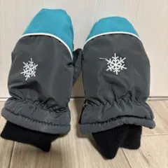 雪遊び　手袋　目安4-5歳