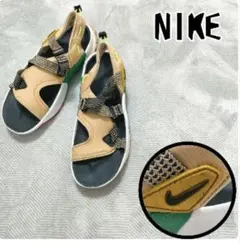 NIKE スポーツサンダル ベージュ/ブラック/グリーン マルチカラー