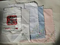 刺繍入りコットンハンカチセット とネックレス