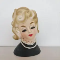 アンティーク Cortendorf社WallMask陶磁器壁飾り 赤いリボンの子