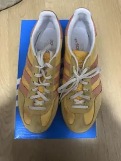 adidas ガゼルインドア　25cm