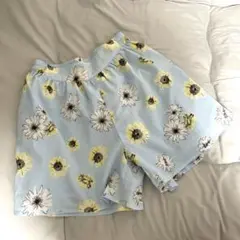 earth music&ecology 花柄ショートパンツのサムネイル