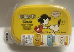 2017 PEANUTS snoopy スヌーピー 弁当箱 入れ子式　3Pセット