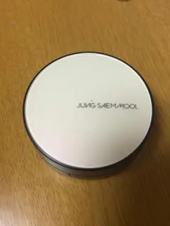 JUNG SAEM MOOL エッセンシャルスキンヌーダークッション フェアのサムネイル