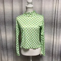 emsグリーン チェック柄 ハイネック トップス