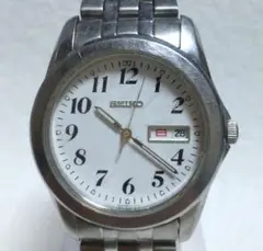 【稼動品】SEIKO　メンズ腕時計　クォーツ　シルバーカラー
