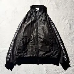 【Y8121】champion ナイロンジャケット　サイズM ブラック