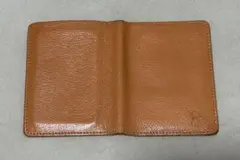 イルビゾンテ IL BISONTE パスケース