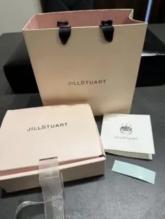 JILLSTUART ギフトボックスとショッパー