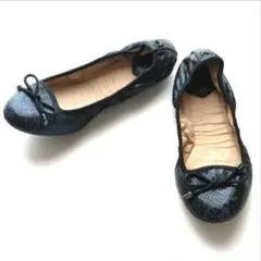 Item thumbnail for item 522f1e7f-08f0-4c37-b3f7-f8b70eb09339