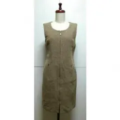 ウールワンピース