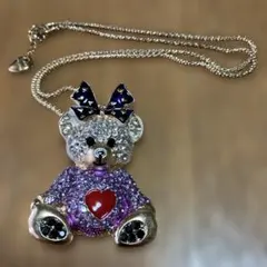 クマ型ストーンネックレス