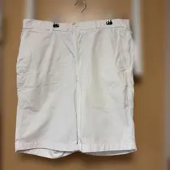ホワイト ショートパンツ バックポケット付き　ユニクロ