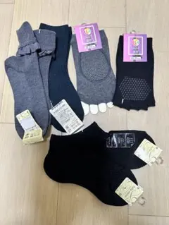 チュチュアンナ　ヨガソックス　2足　滑り止め付き　他4足　まとめ売り
