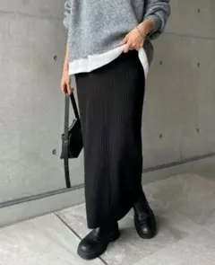 新品未使用　リブタイトスカート ブラック M　 リブニットロングタイトスカート