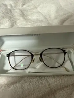 【ほぼ新品】JINS 中顔面短縮メガネ ブルーライトレンズ 度なし ケース付き