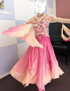 チャコット凛舞Ssize社交ダンスラテンドレス 花柄 ラインストーン