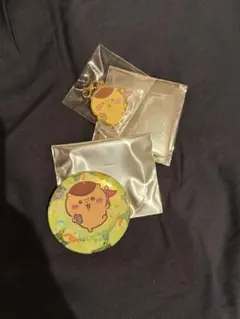 も*こ様 ちいかわパーク　くりまんじゅう　缶バッジ&ゲーム景品　メタルチャーム