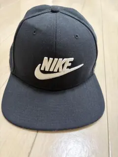 NIKE ブラック キャップ ロゴ入り