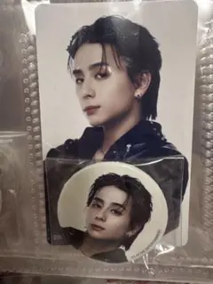 INI XQUARE 西洸人 トレカ 096 ミニ缶バッジ