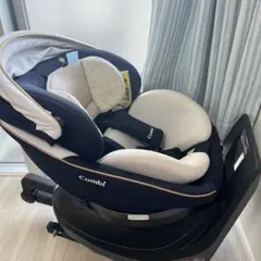 チャイルドシート combi