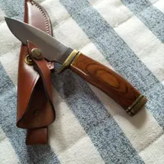 こ*き様 Bark River Knives キツネタントー レザーシース付き - メルカリ