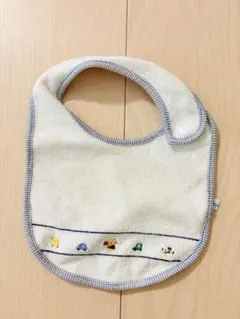 familiar スタイ　よだれかけ