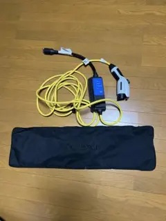 ア*サ様 純正ジャガー・ランドローバーEV充電ケーブル ア*サ様 純正ジャガー・ランドローバーEV充電ケーブル - メルカリ