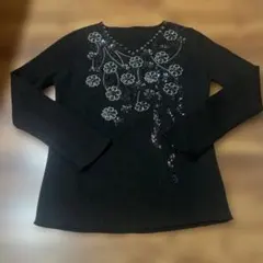 黒 花柄刺繍 ビーズ付き Vネックニット　M