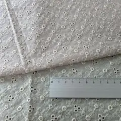 刺繍生地残布　縦30cm×横45cm 2色セット