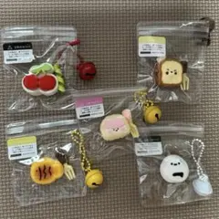 サンエックス ギンシャリさん シャカシャカキーホルダー - メルカリ