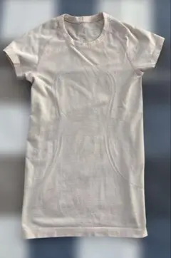 ルルレモン Lululemon Tシャツ 4