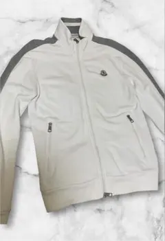 Item thumbnail for item dfc1070c-3860-447d-8828-51b4e0df04f0