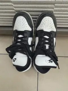 NIKE 운동화 블랙 화이트