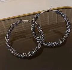 ♥️残りわずか♥️おしゃれ　海外　レディース ピアス　プレゼント　ブラック