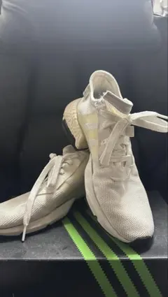 adidasホワイト メッシュ スニーカー アディダスオリジナルス