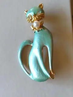 猫型エナメルブローチ パール付き