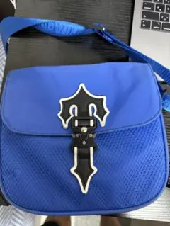 trapstar ショルダーバック