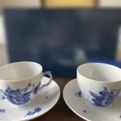 Royal Copenhagen レッドフルーテッド マグカップ - メルカリ