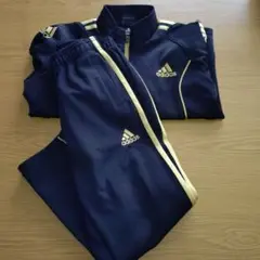 adidas ジャージ上下セット 　120