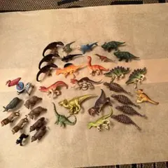 恐竜と動物のフィギュアセット 約30体