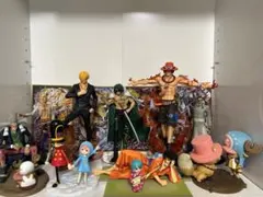 ワンピース　フィギュア9体　おまけ7点