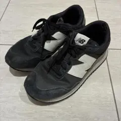 New Balance 237 ブラック/ホワイト