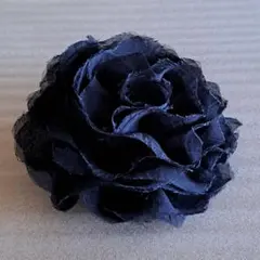 ネイビー 花形 コサージュ 【入学,卒業式におすすめ】