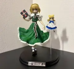 アリス・マーガトロイド 七色の人形遣い　フォレストグリーンカラー　フィギュア
