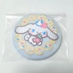 サンリオ　刺繍缶バッジ　シナモン